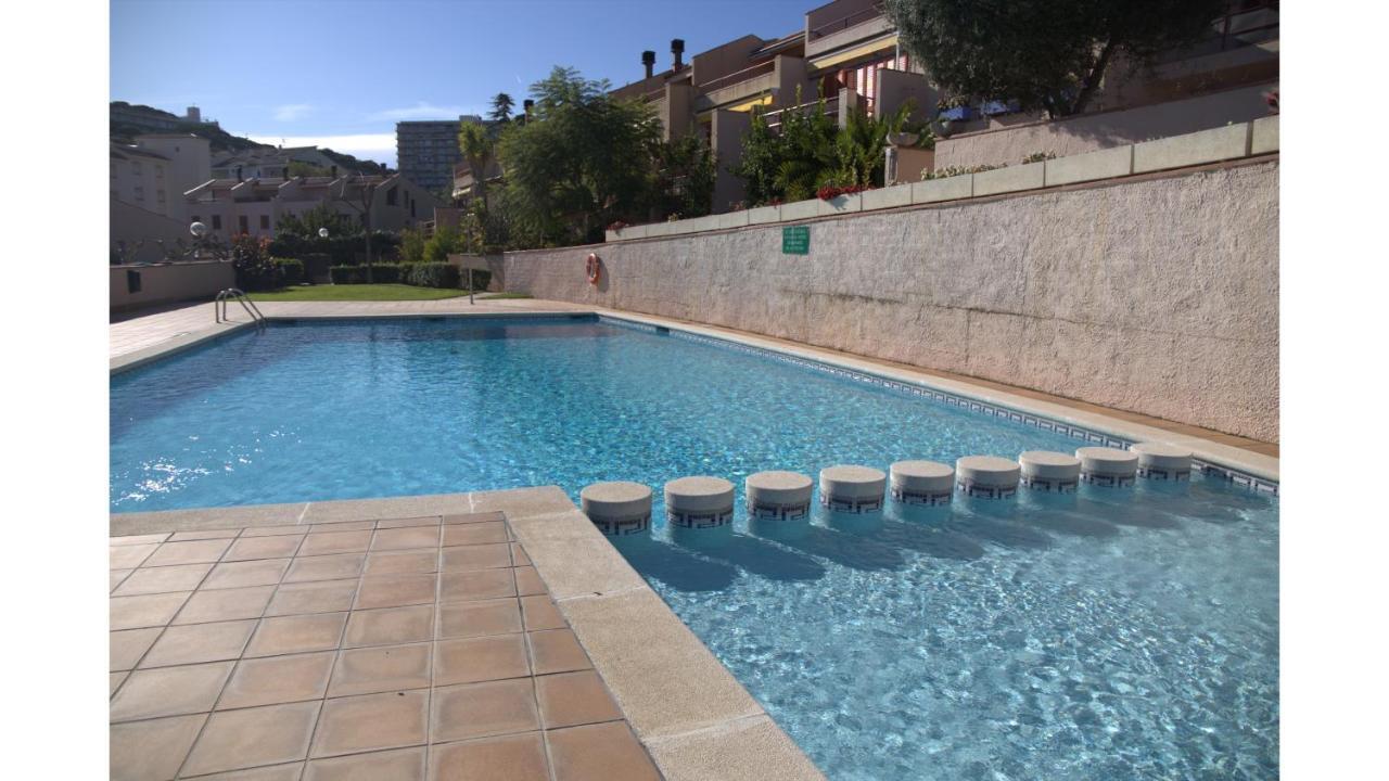 桑特费柳德吉克索尔斯Lloguer30 Margaret'S Family House With Pool And Parquing别墅 外观 照片