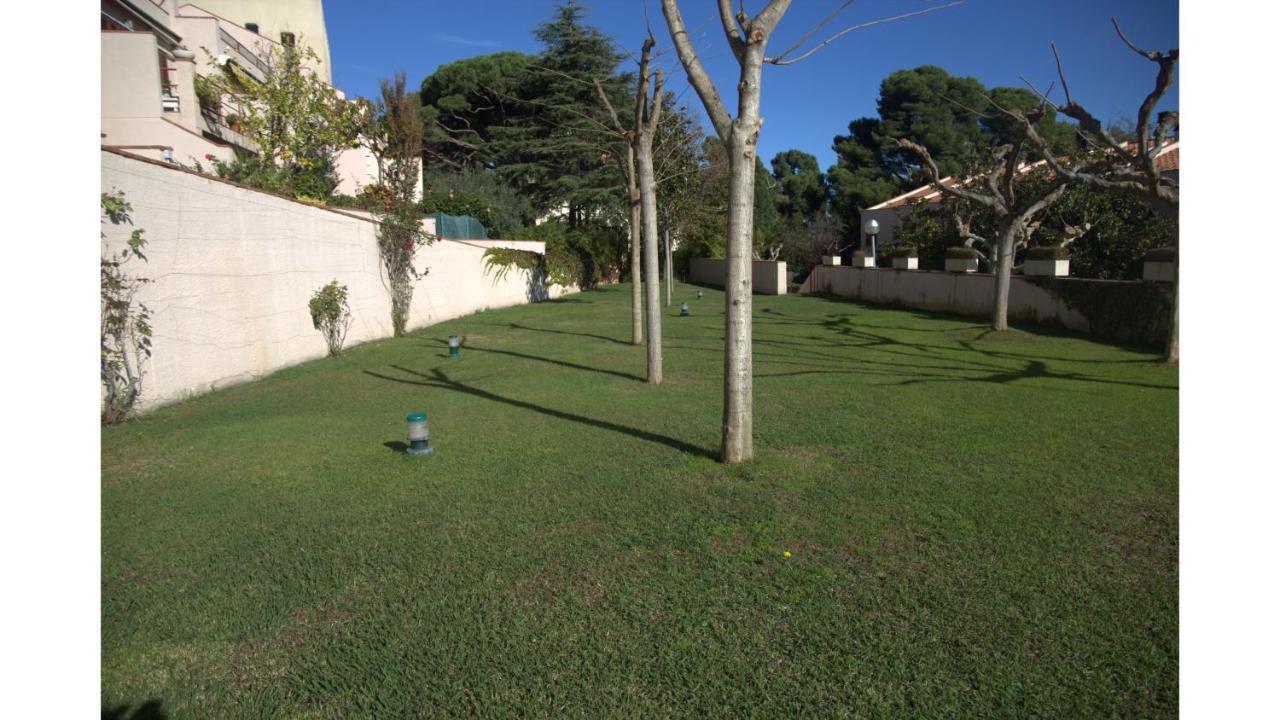 桑特费柳德吉克索尔斯Lloguer30 Margaret'S Family House With Pool And Parquing别墅 外观 照片