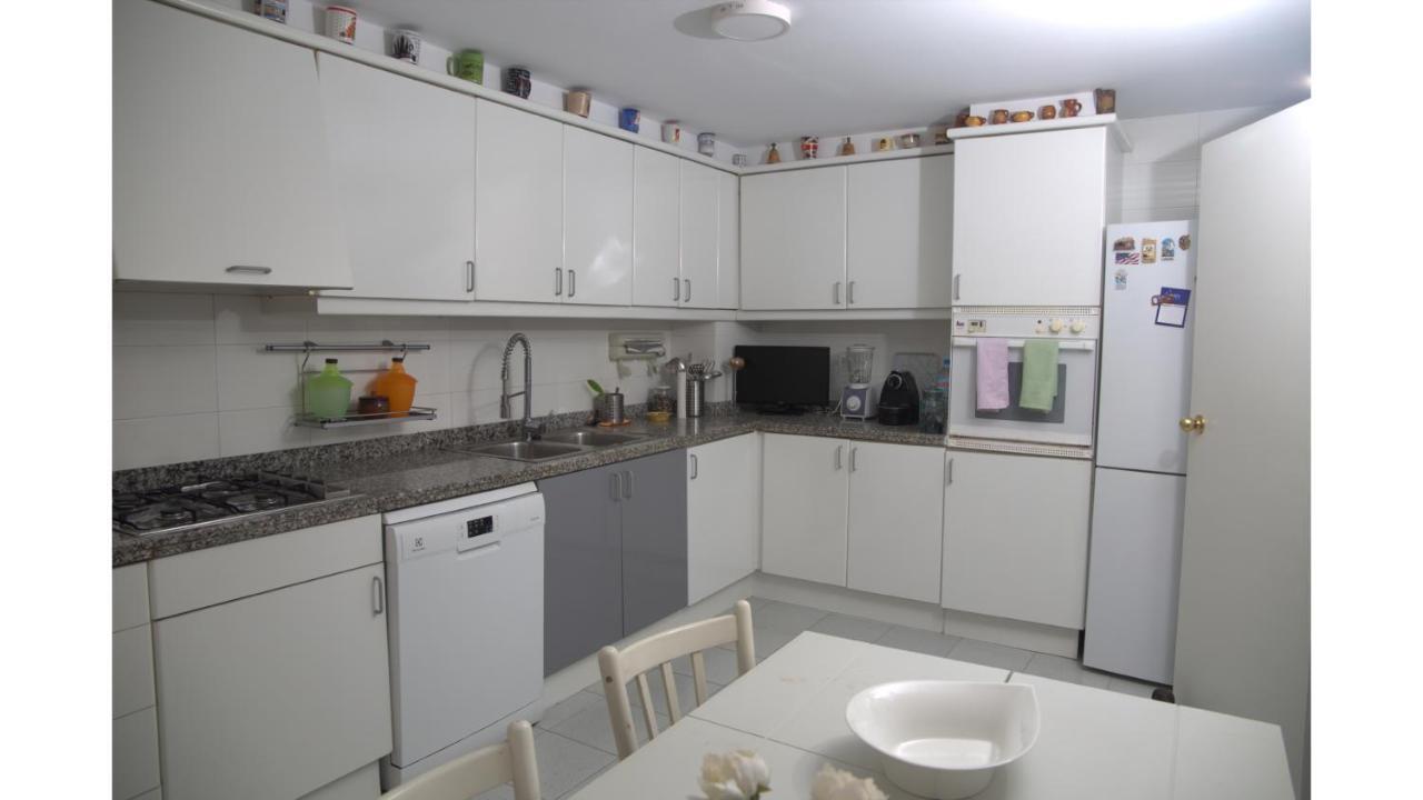 桑特费柳德吉克索尔斯Lloguer30 Margaret'S Family House With Pool And Parquing别墅 外观 照片