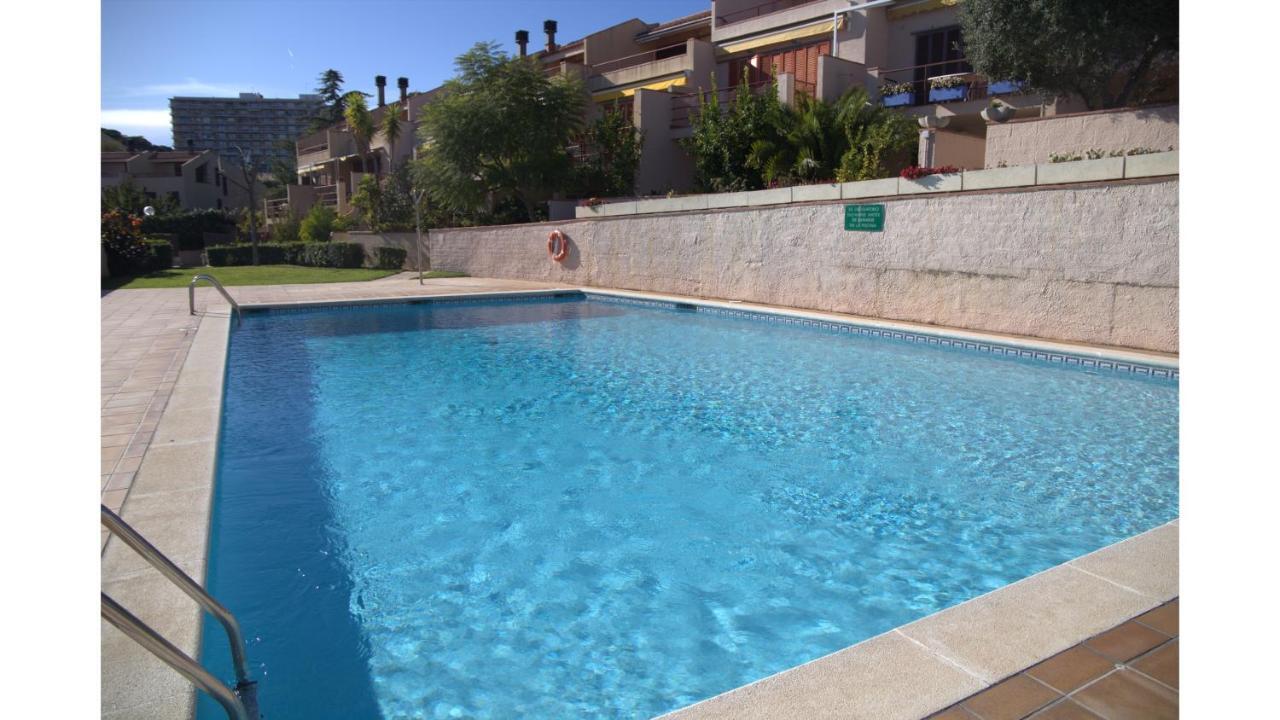 桑特费柳德吉克索尔斯Lloguer30 Margaret'S Family House With Pool And Parquing别墅 外观 照片